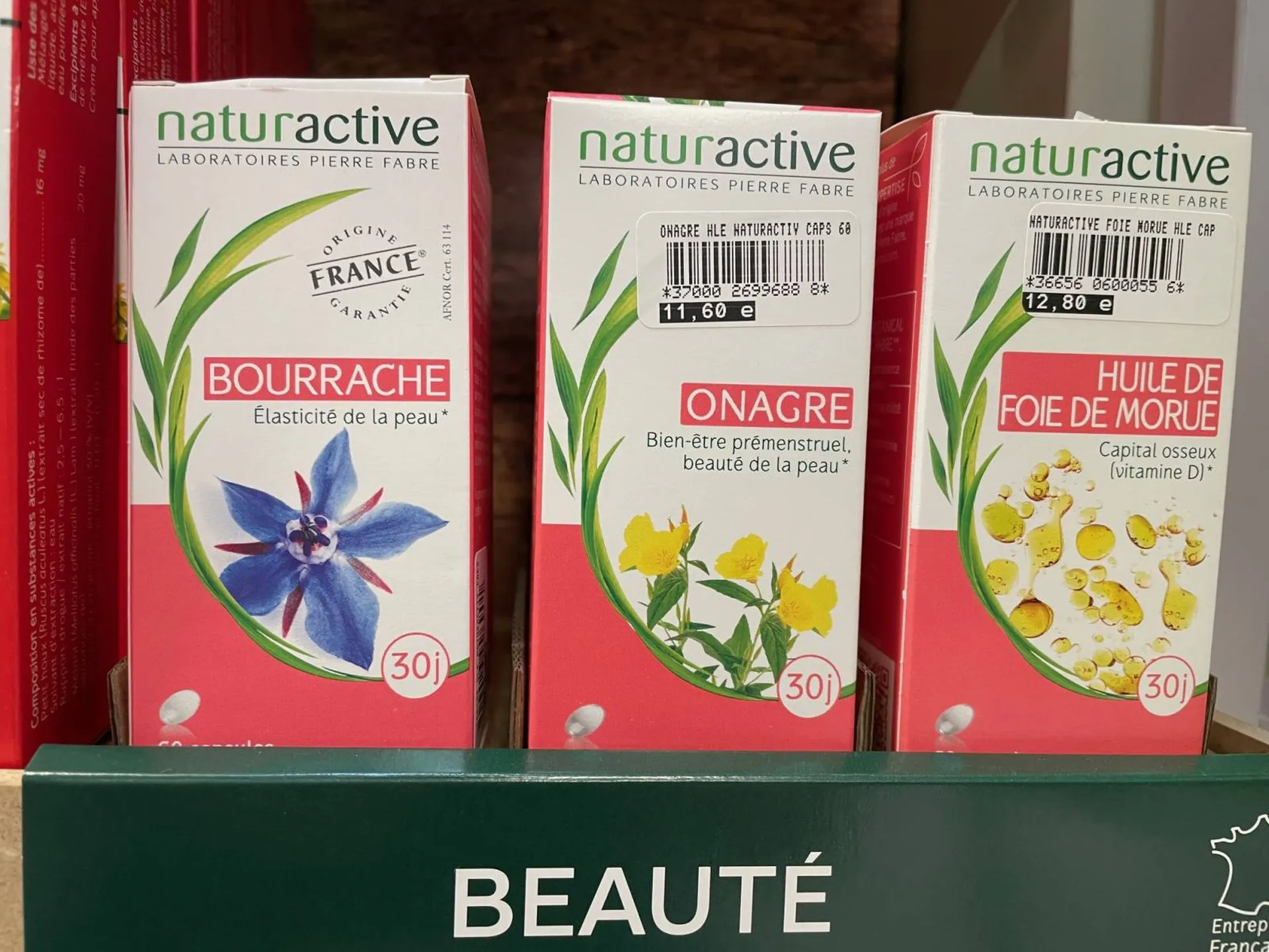 phytothérapie neauté de la peau en pharmacie