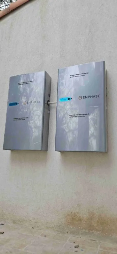 Pose de batterie de stockage Enphase à Rognes avec Provence Energie Solaire Services