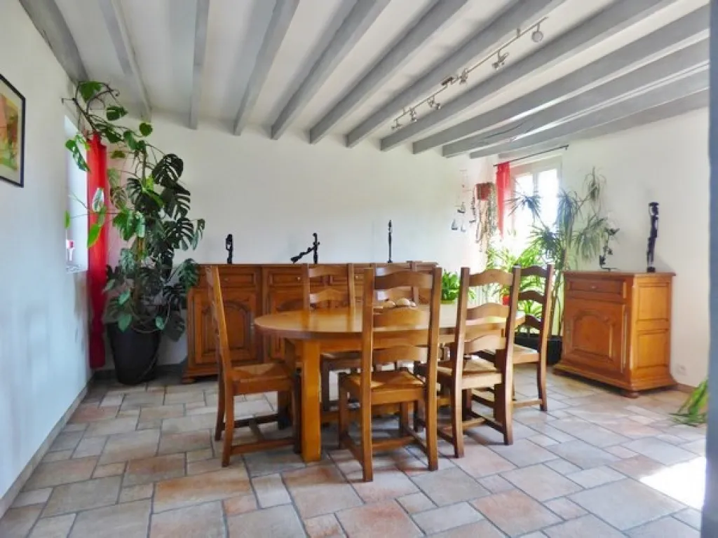 A vendre longère proche des écoles proche Saint Pierre lès Elbeuf 76320