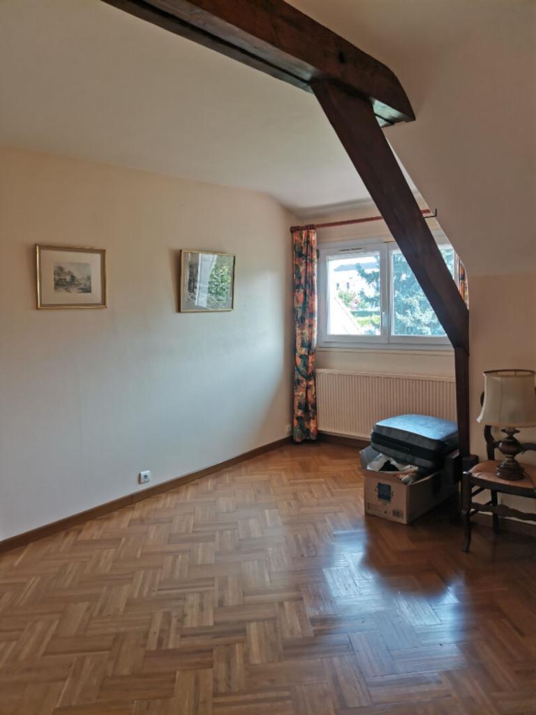 À vendre, maison familiale de 131m² située au centre de Saint-Pierre-les-Elbeuf