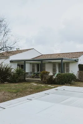 Spa sous Pergola à Saint-Gilles : le guide HCT