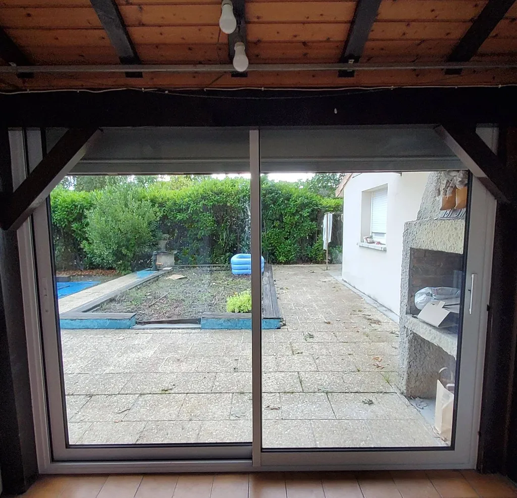 Dormant coulissant double vitrage en aluminium à Martignas sur Jalles de la gamme Movith de chez Pierret