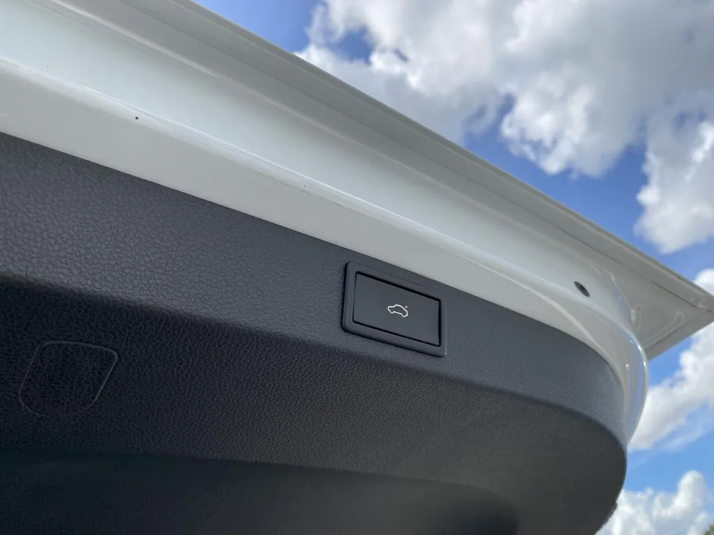 Vente Skoda Karoq occasion Boîte Auto proche Le Havre : SUV Diesel fiable et garanti chez Caudebec Automobiles