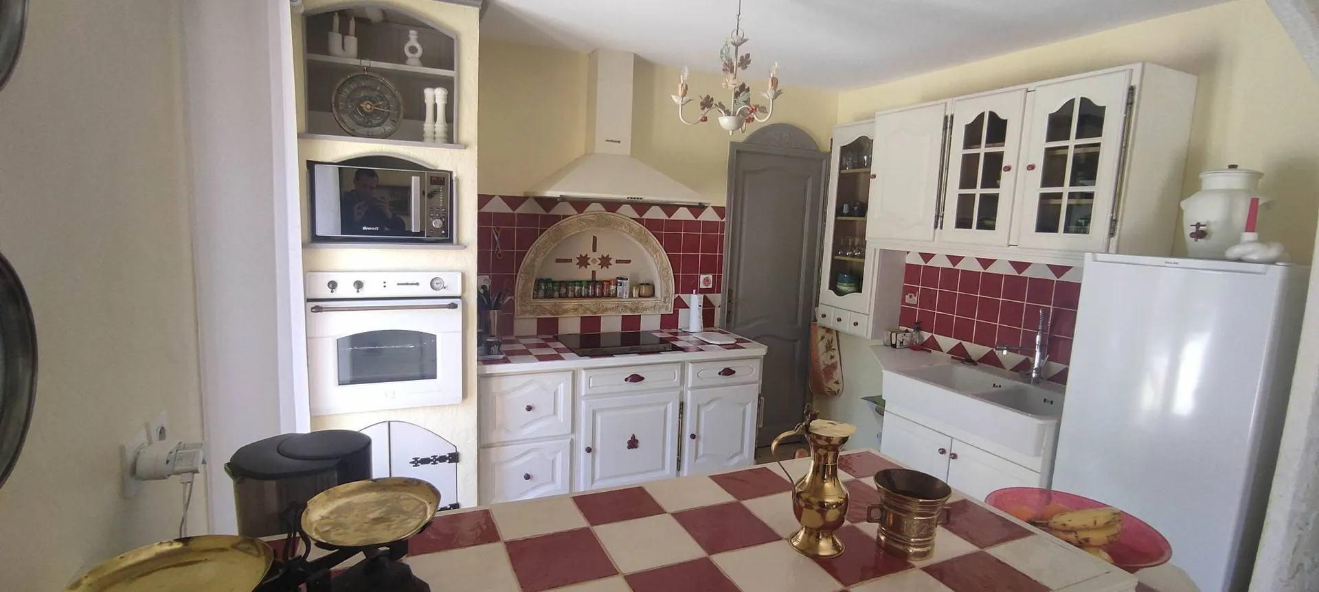 A vendre, dans un cadre paisible à LA CROISILLE (27190), Maison de plain-pied parfaitement entretenue et  sans vis-à-vis.