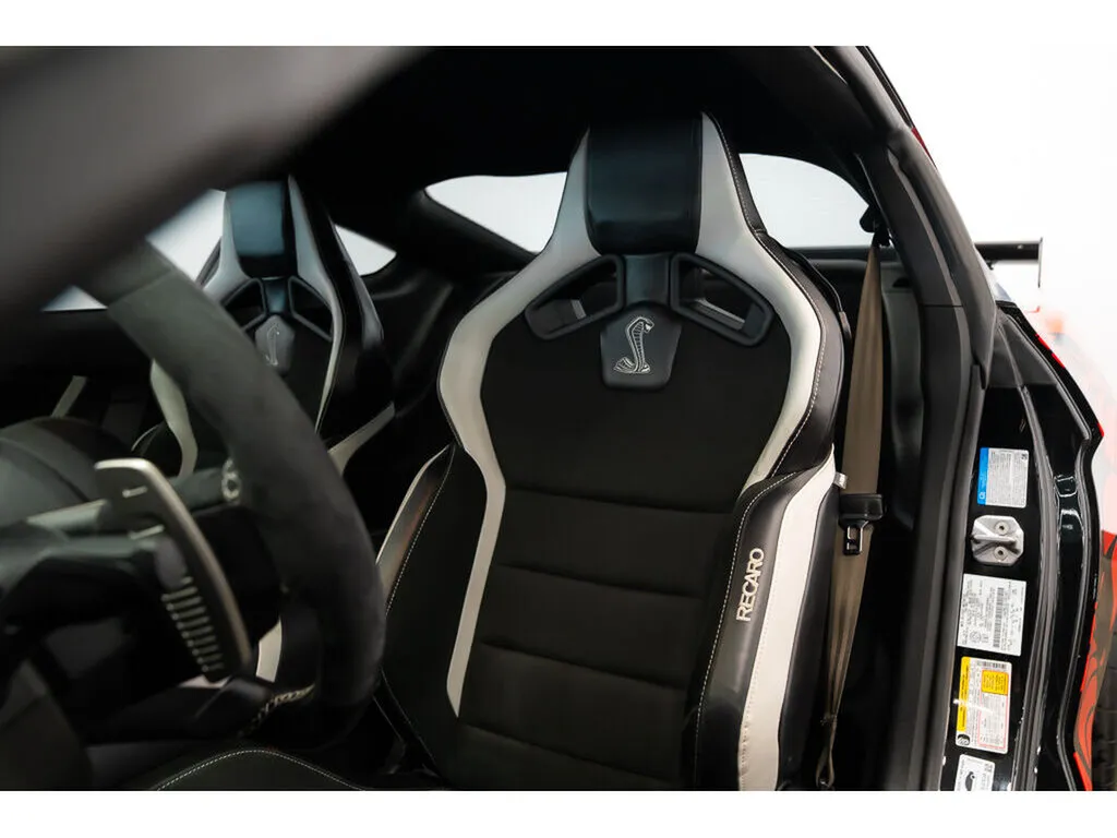 Ford Mustang Shelby GT500 Super Snake Fastback 2020 V8 5.2 Supercharged 760 ch 4 846 km Import Canada Livraison en france