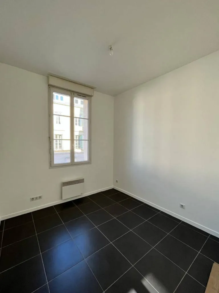 Situé au 1er étage
