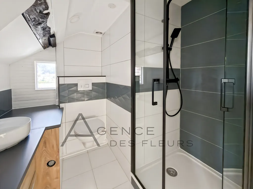 À vendre, belle maison familiale de 155m² sur un terrain de 2500m² située à Saint-Aubin-les-Elbeuf