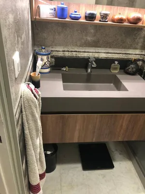 meuble supendu avec un plan vasque beton