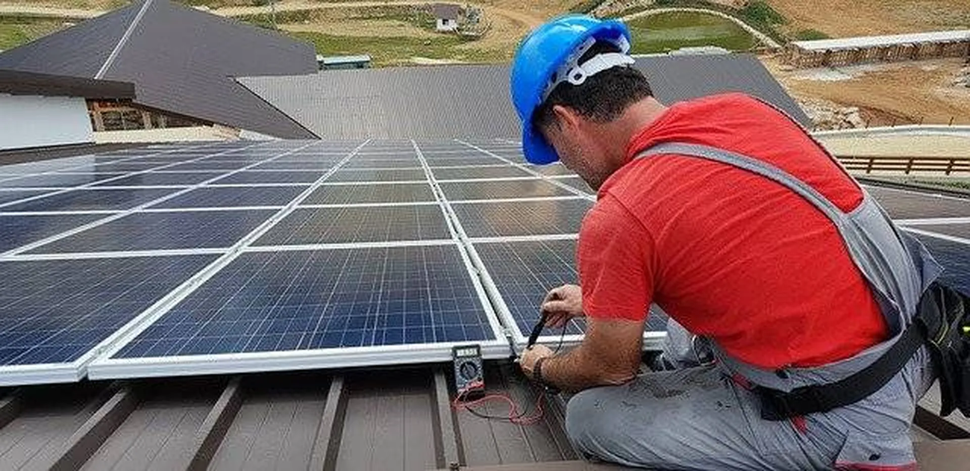 Installer des panneaux solaires photovoltaïques chez soi vers Marseille dans les Bouches-du-Rhône 13