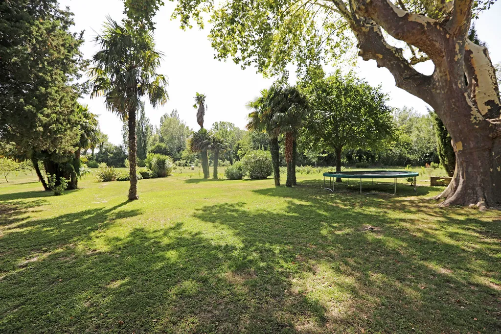 Maison de maître avec parc en Provence