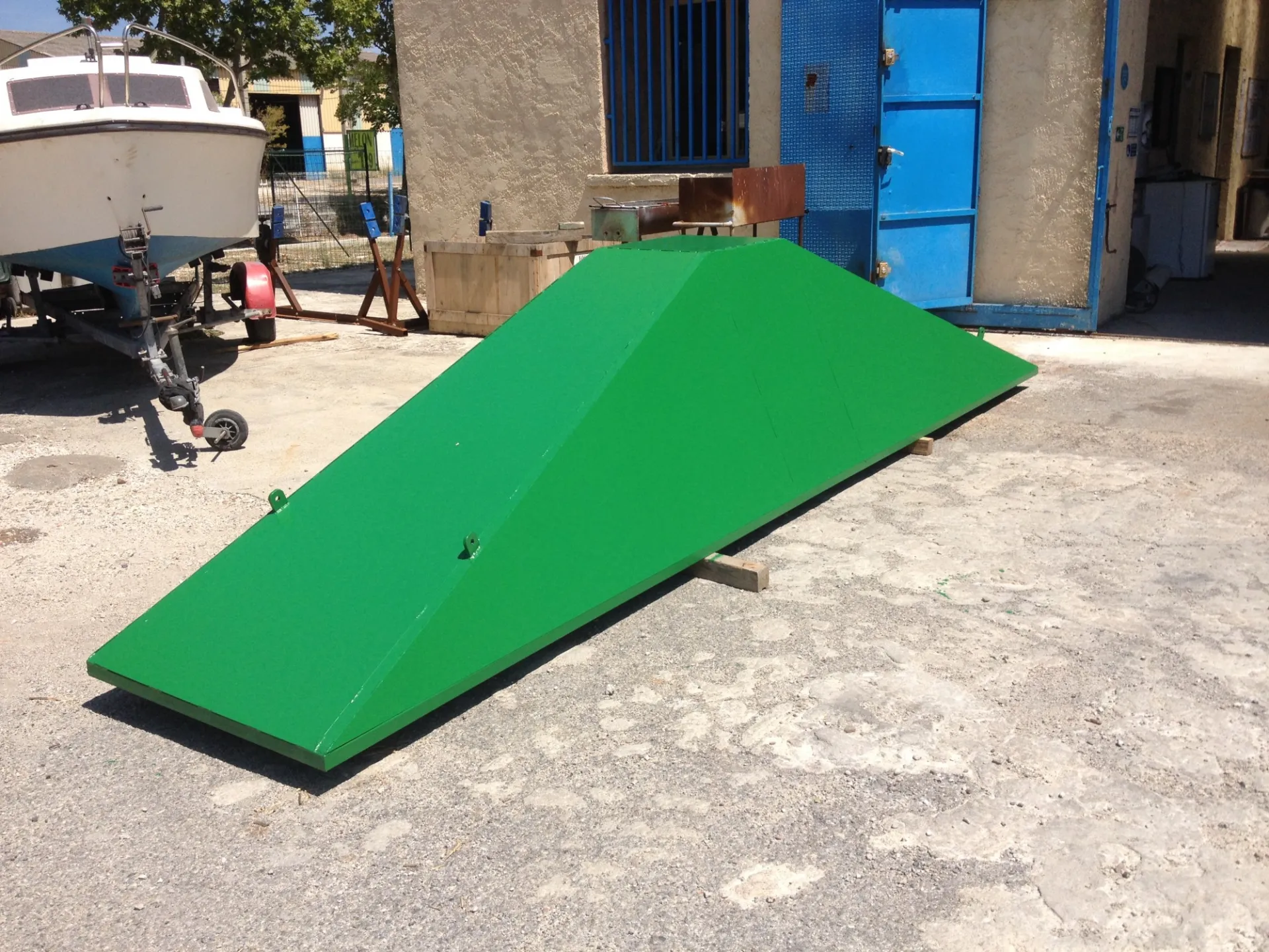 HOTTE METALLIQUE MARTIGUES