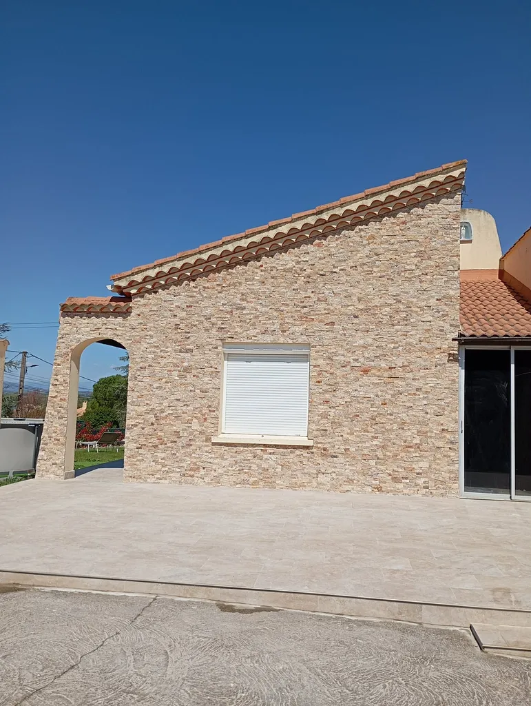 PAREMENT SR TRAVERTIN SCABOS