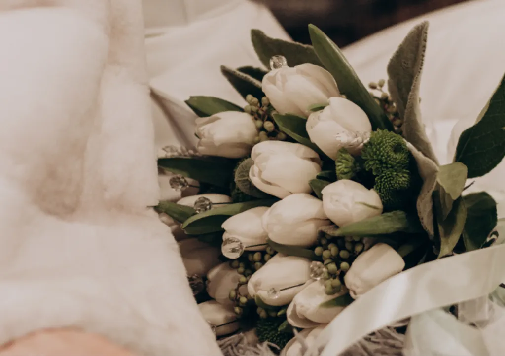 Mariage blanc, mariage élégant pour une décoration de mariage chic et raffinée 