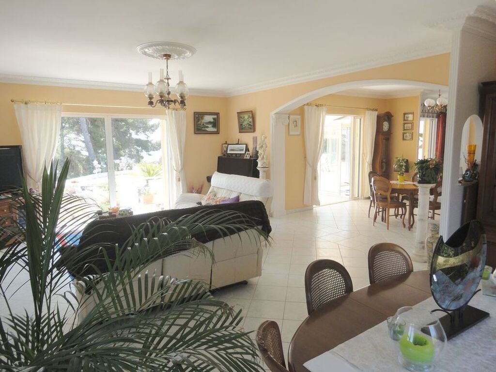 la ciotat salon villa