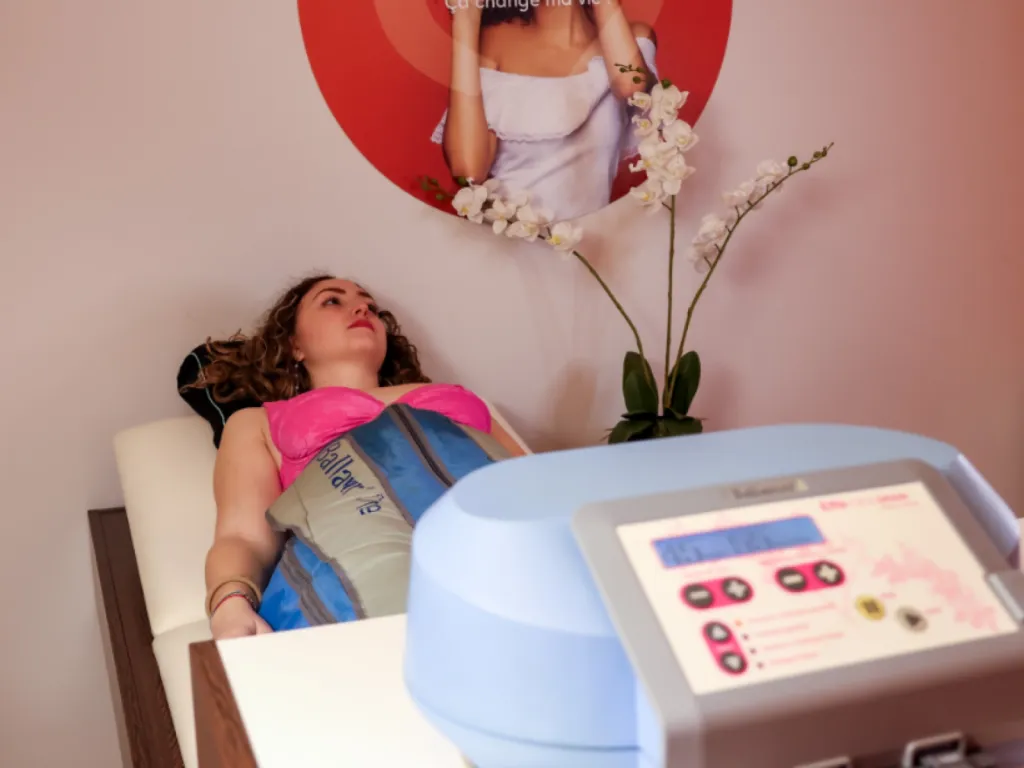 Presso-Plastie Cellulite – Drainage, légèreté et silhouette affinée