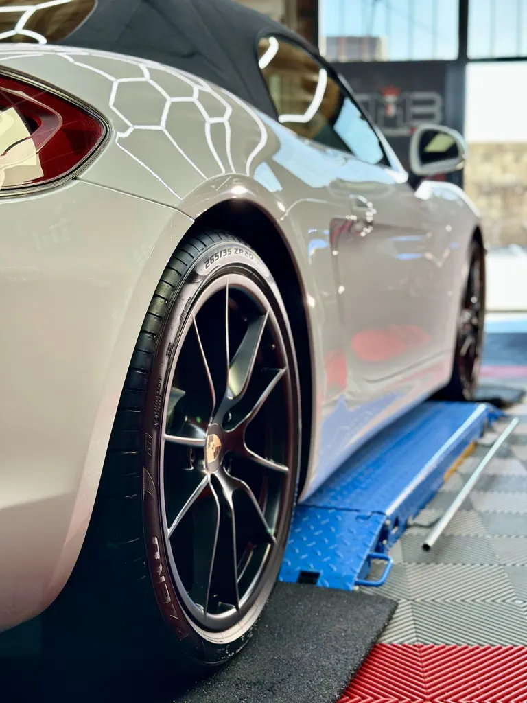 protection carrosserie DETAILING film de protection PPF Lyon Porsche Boxster
