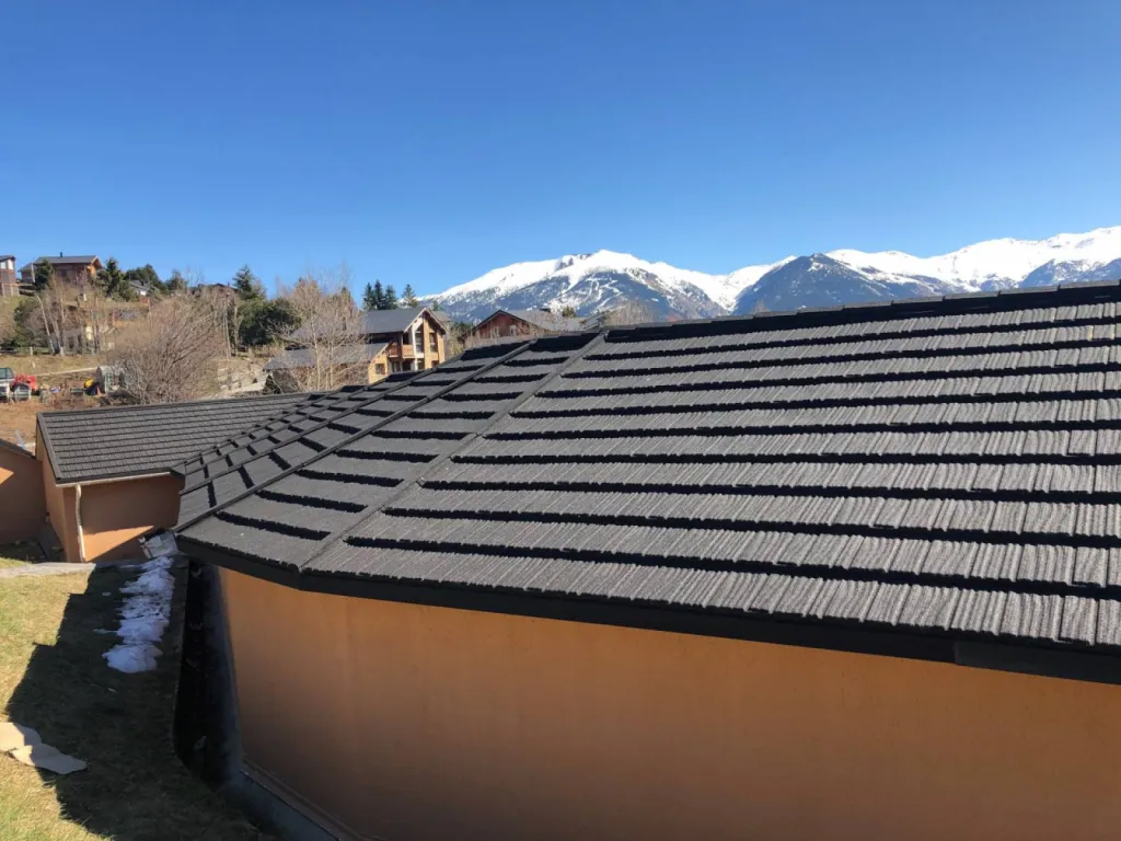 Entreprise Will Font Romeu tuiles métalliques Gerard Corona 5de6