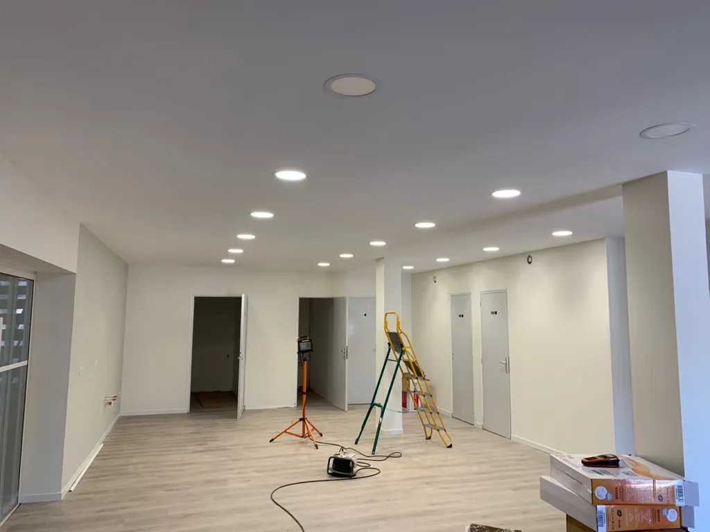 Rénovation électrique d'une salle de repos pour établissement public à Roquevaire