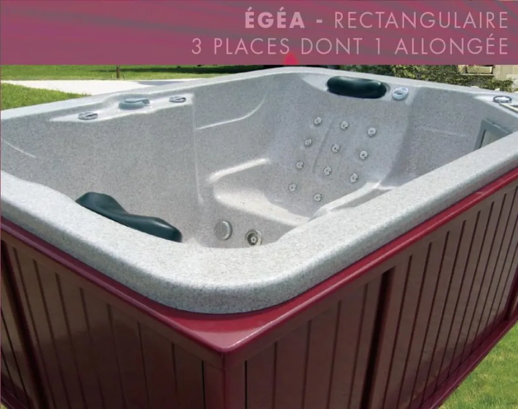 SPA EGEA RECTANGULAIRE - 3 PLACES DONT 1 ALLONGEE