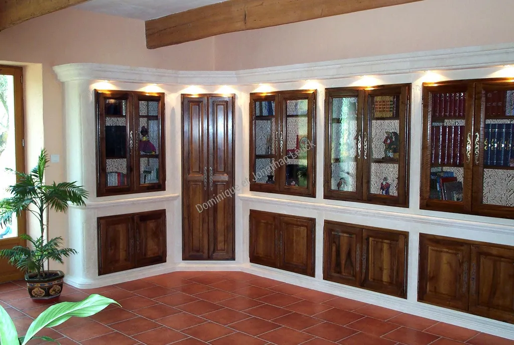 Meuble en pierre d'Estaillades