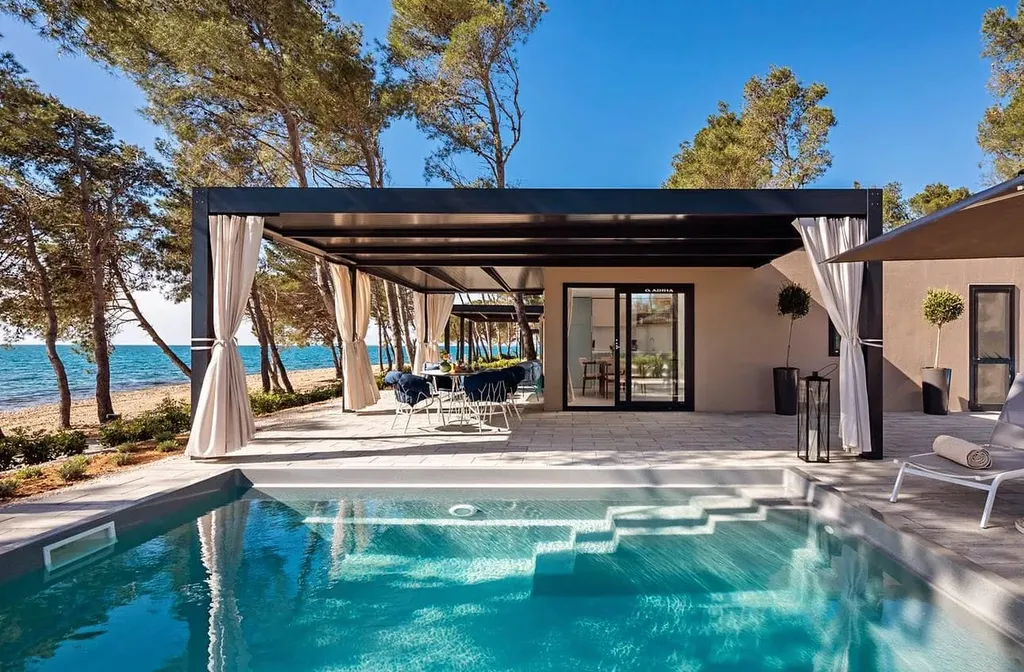 Pergola aluloge aluminium à toit plein 