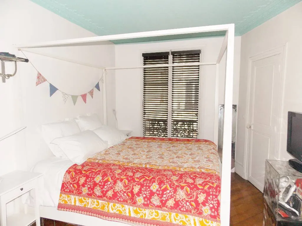 Appartement Haussmannien de 4 pièces Paris 75006