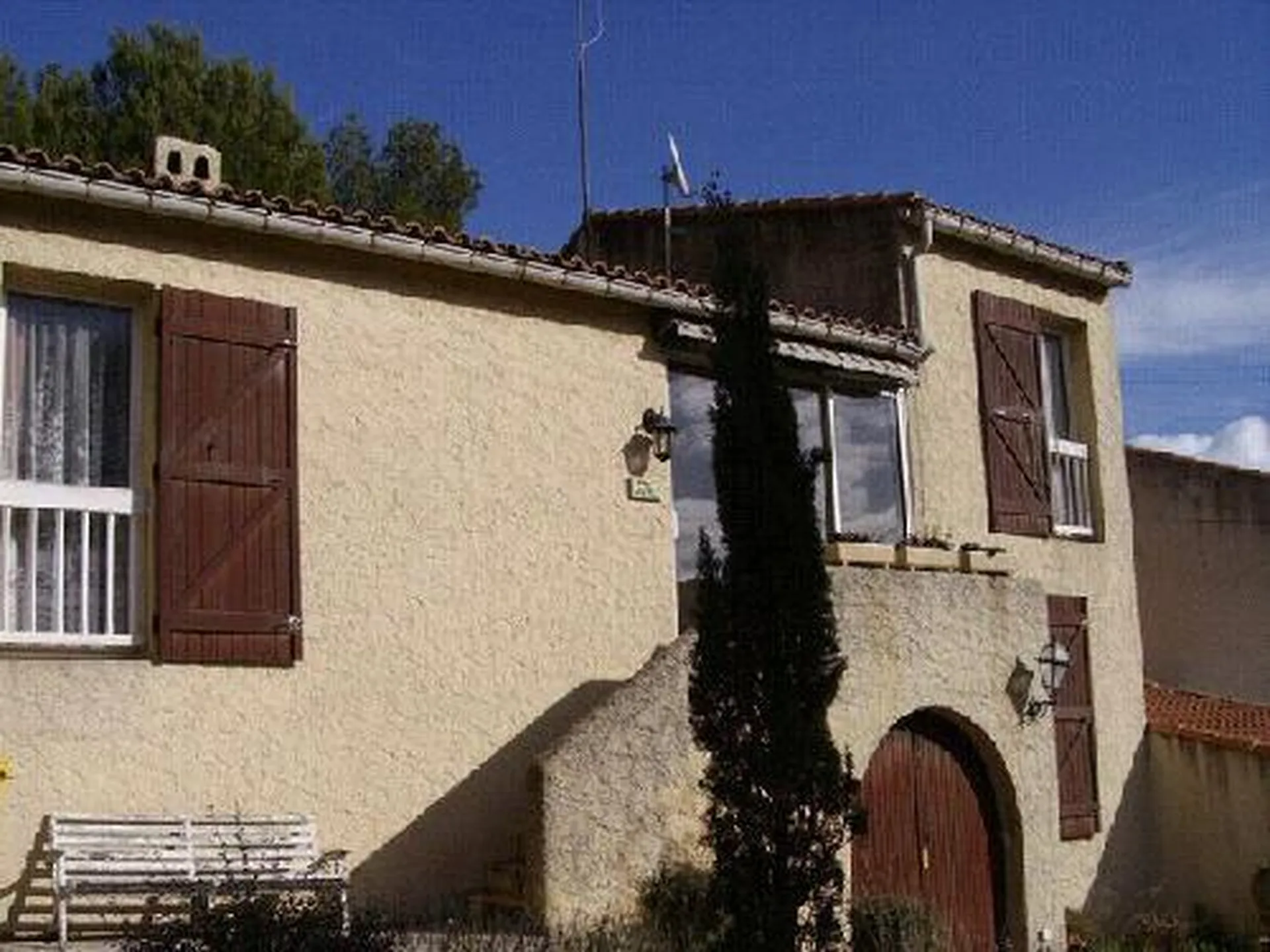 Vente villa Roquefort La Bédoule proche village avec piscine et vue dégagée