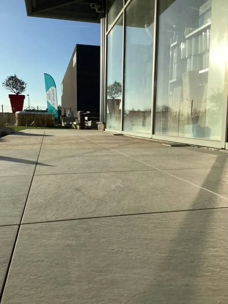 Ou acheter du carrelage aspect béton sur la commune de saint andré de Cubzac prés  Bordeaux rive droite ?