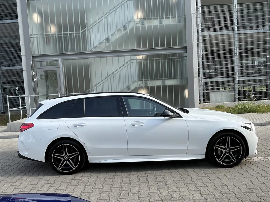 Courtier automobile Mercedes Asphalte Diffusion à Bordeaux pour importer une Mercedes jusqu’à 20% moins cher