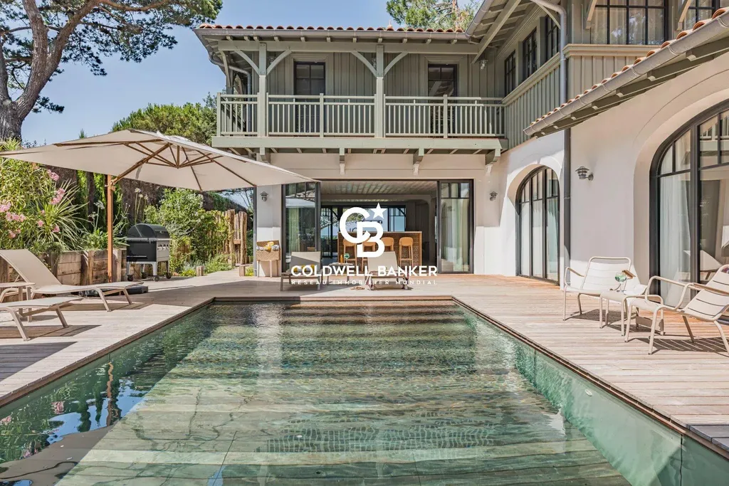 Villa première ligne avec accès privé plage vue panoramique bassin Pyla-sur-Mer