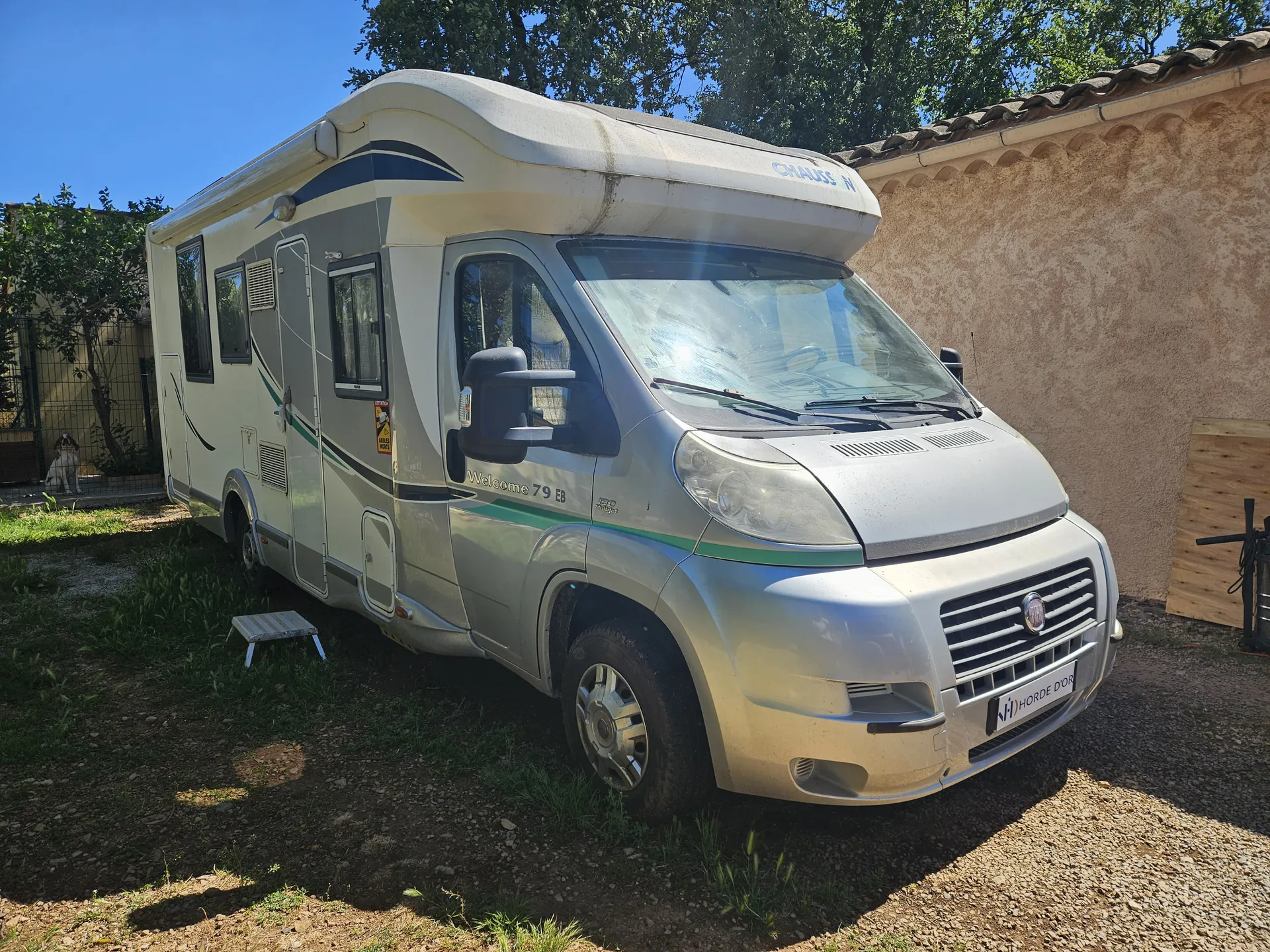 Profilé CHAUSSON WELCOME 79EB de 12/2011 avec 56092 Km sur un Chassis FIAT DUCATO en 2.3L 131 Ch Multijet visible sur Draguignan dans le VAR (83)