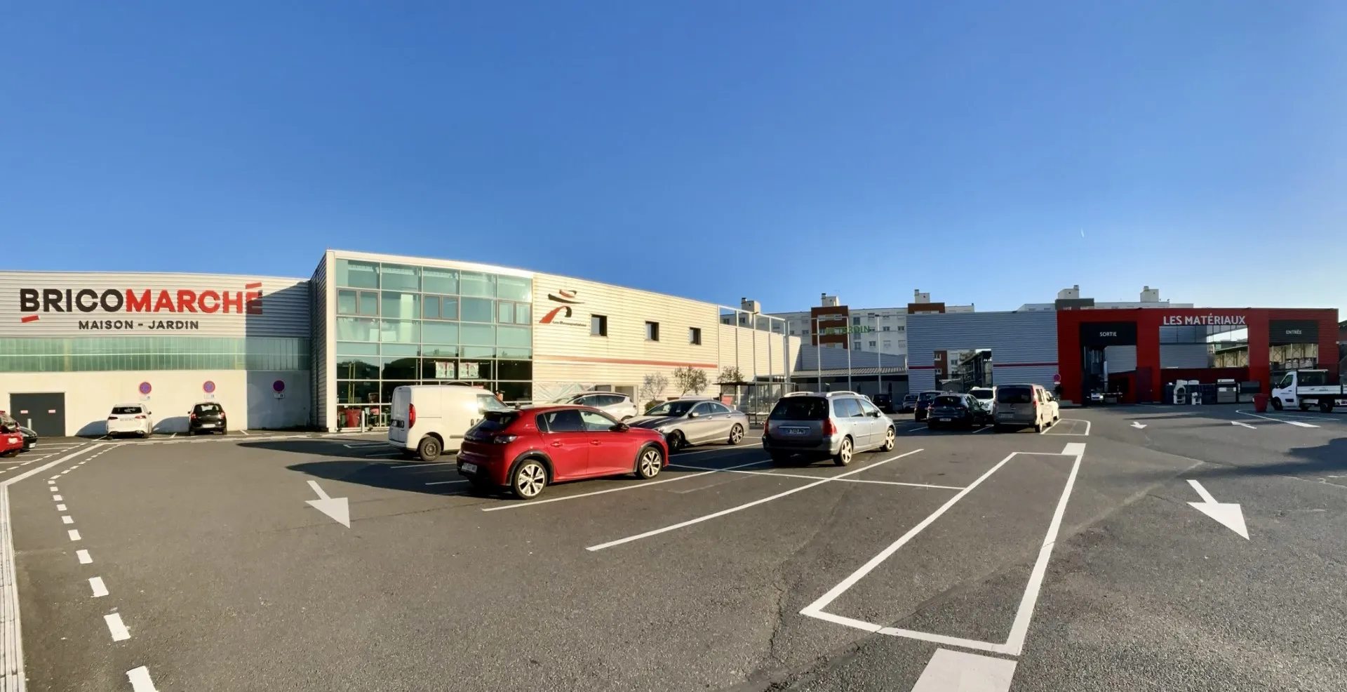 Bricomarché, votre magasin de proximité pour le bricolage, la décoration, le jardin et l'animalerie sur Le Havre