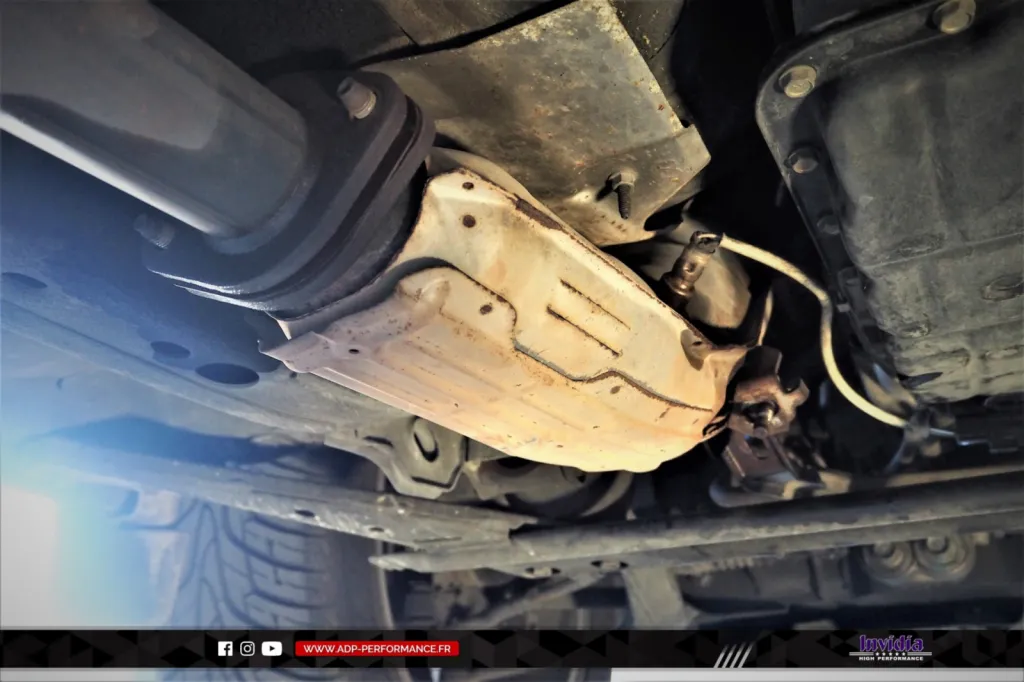 Catalyseur sport Invidia Avignon - Infiniti FX35 - ADP Performance