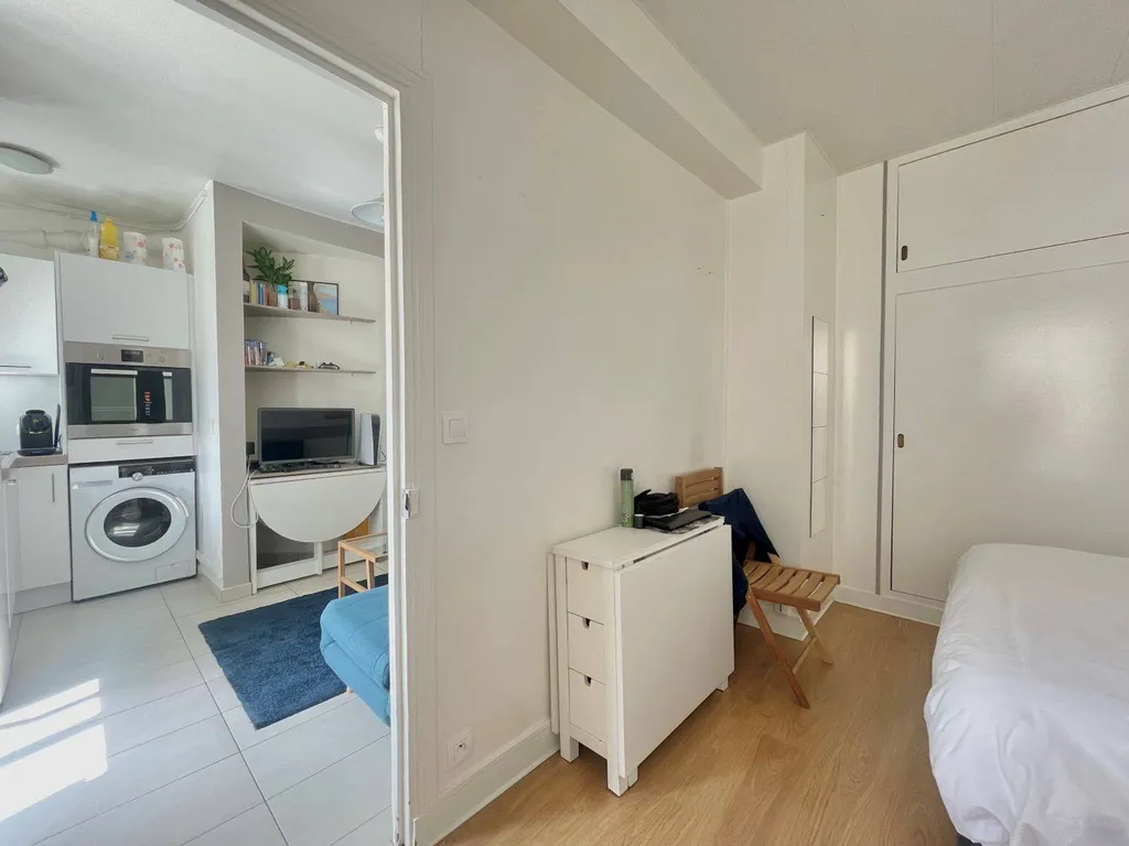 2 Pièces en bon état 75017 Paris