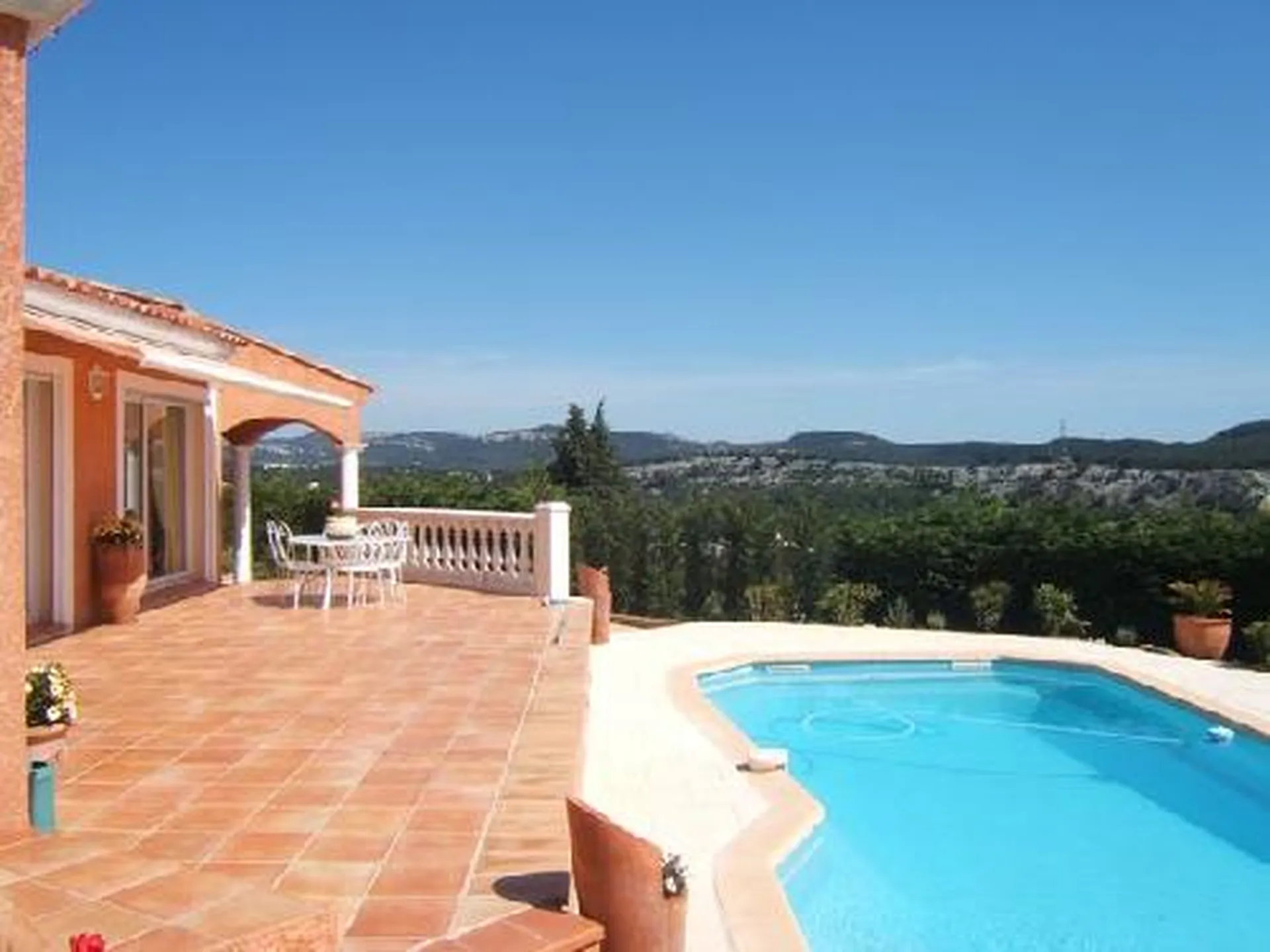 Carnoux vente maison