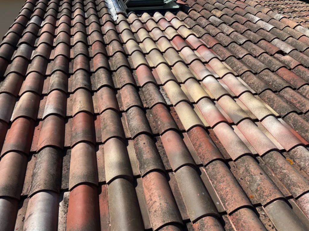  couvreur pour pose de tuiles sur Martigues 13500