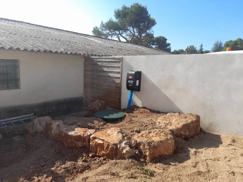 Assainissement non collectif entre Aix en Provence et Nice : installation de microstation d'épuration