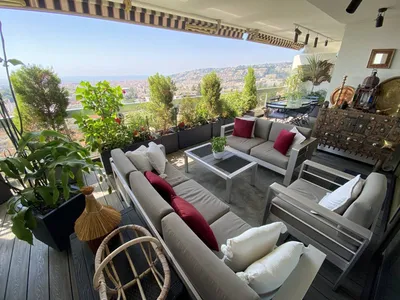 viager occupé avec vue mer et terrasse nice alpes maritimes