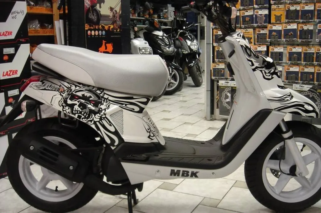 scooter neuf mbk booster naked diabolik promo la seyne sur mer six fours les plages toulon paca var
