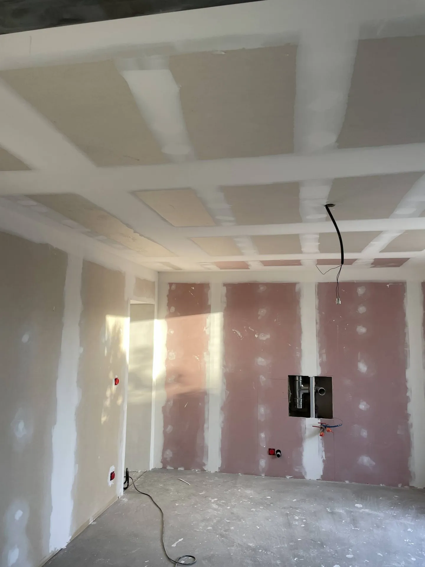 Travaux à Belleville en Beaujolais (69), rénovation maison et appartement