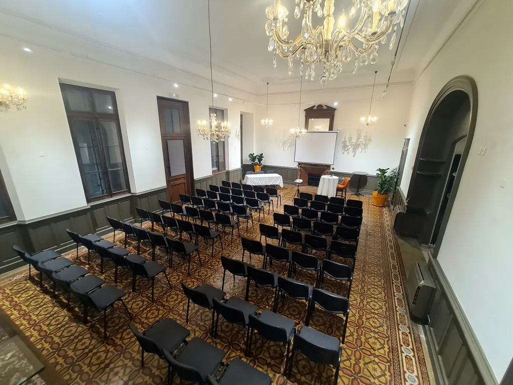 louer une salle de conference draguignan lorgues