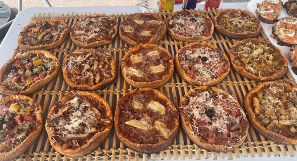 Boulangerie Fanet : pains, quiches et feuilletés maison au marché nocturne de Terres de Caux