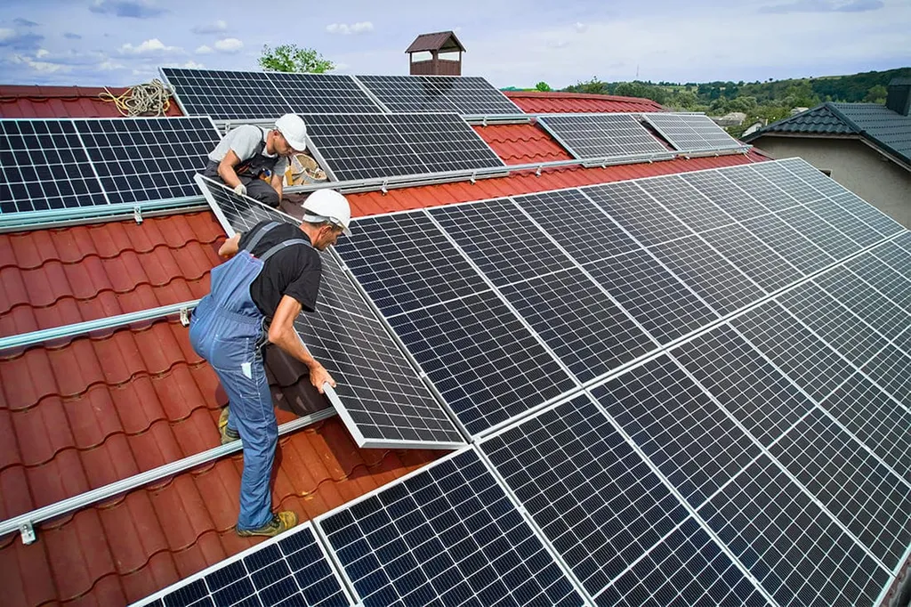 Préparer sa toiture avant l’installation de panneaux photovoltaïques solaires en Gironde - Aquitaine Énergie