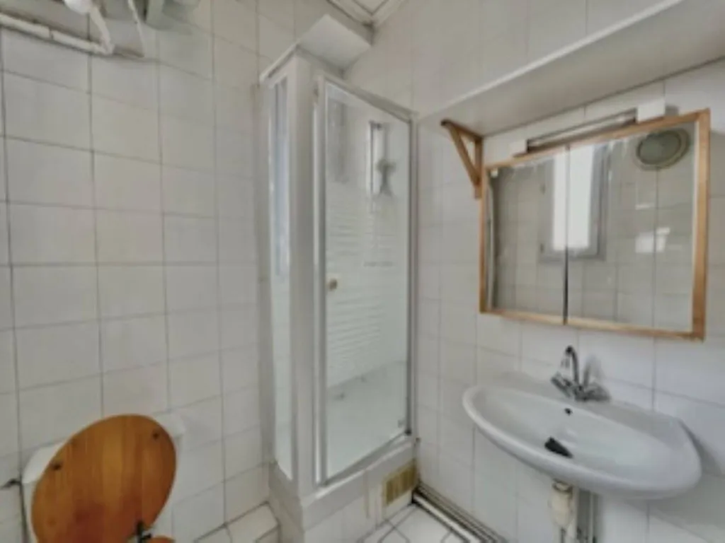 2 Pièces 25 m² Saint Ouen 93400