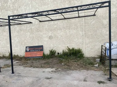 CREATION VENTE FABRICANT  TONNELLE PERGOLA A MONTER SOI MEME COUT REDUIT FER FORGE MARTIGUES AIX LES MILLES MARSEILLE