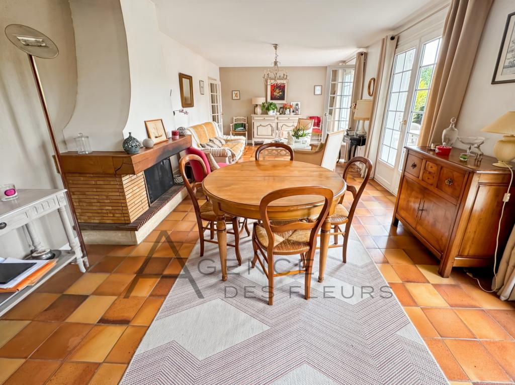 À vendre maison de 123 m² sur 495 m² située à La Saussaye 27370