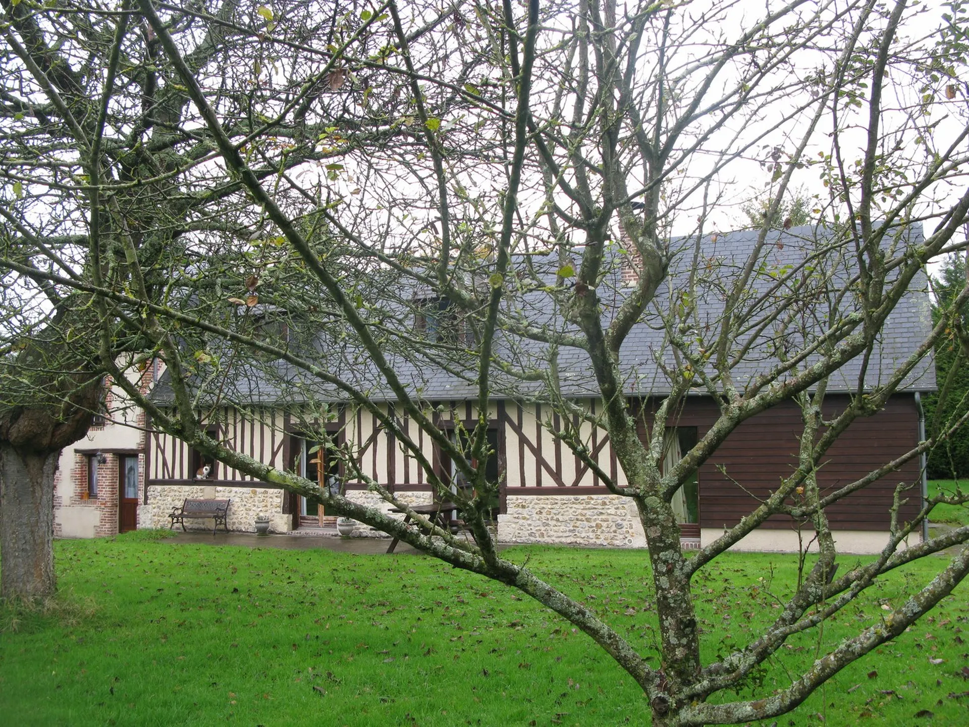 MAISON NORMANDE Région LISIEUX Pays d'Auge