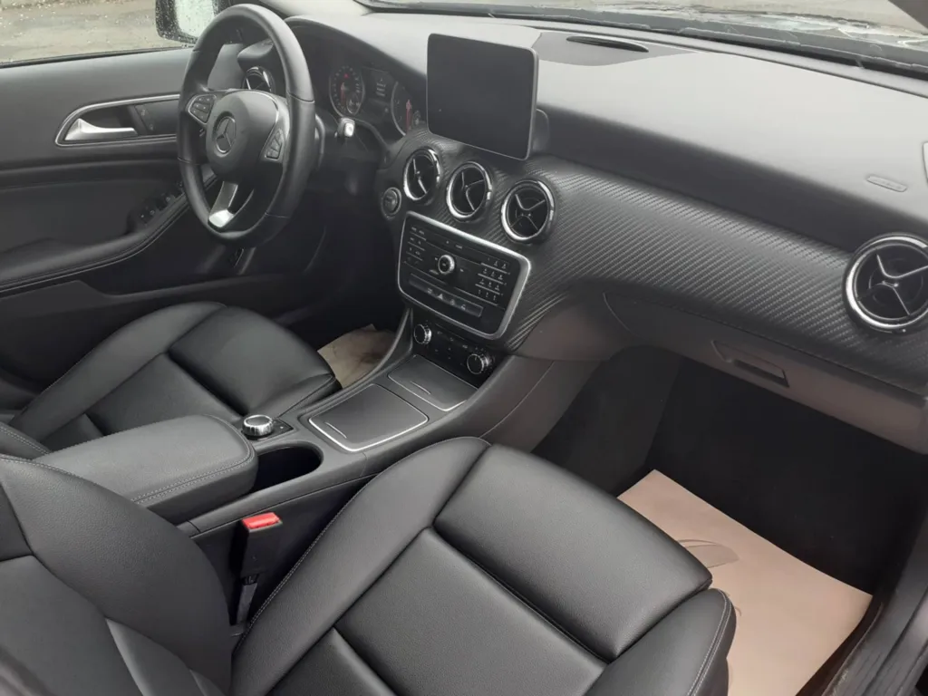 MERCEDES-BENZ GLA OCCASION 200d 7G-DCT