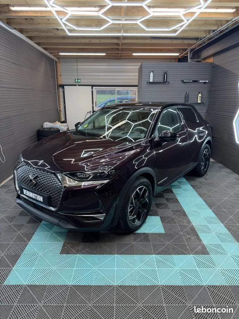 Vente d'une DS3 CROSSBACK BlueHDi RIVOLI 130CH diesel de 2020 avec boîte automatique à Saint-Julien-en-Genevois en Haute-Savoie