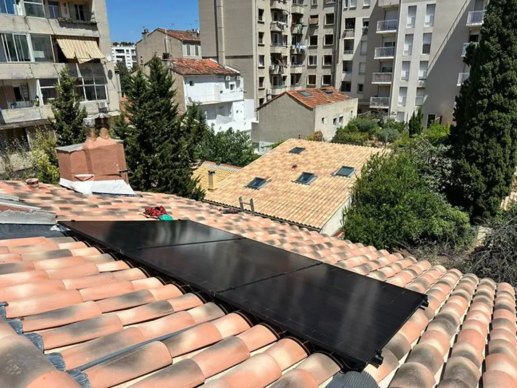 Devis offert et personnalisé pour la pose de vos panneaux solaires à Marseille 